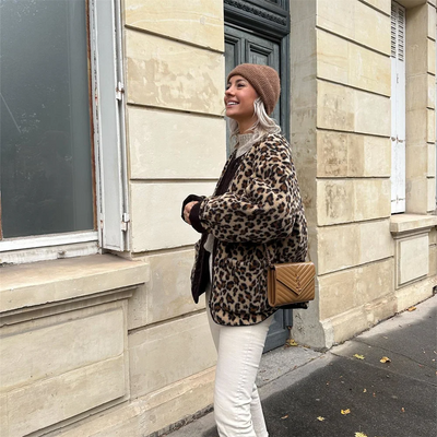 Kardigan W Panterkę – Stylowy Sweter Z Okrągłym Dekoltem