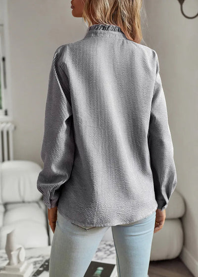 Stylowa Bluzka Z Guzikami I Falbanką | Codzienny Look