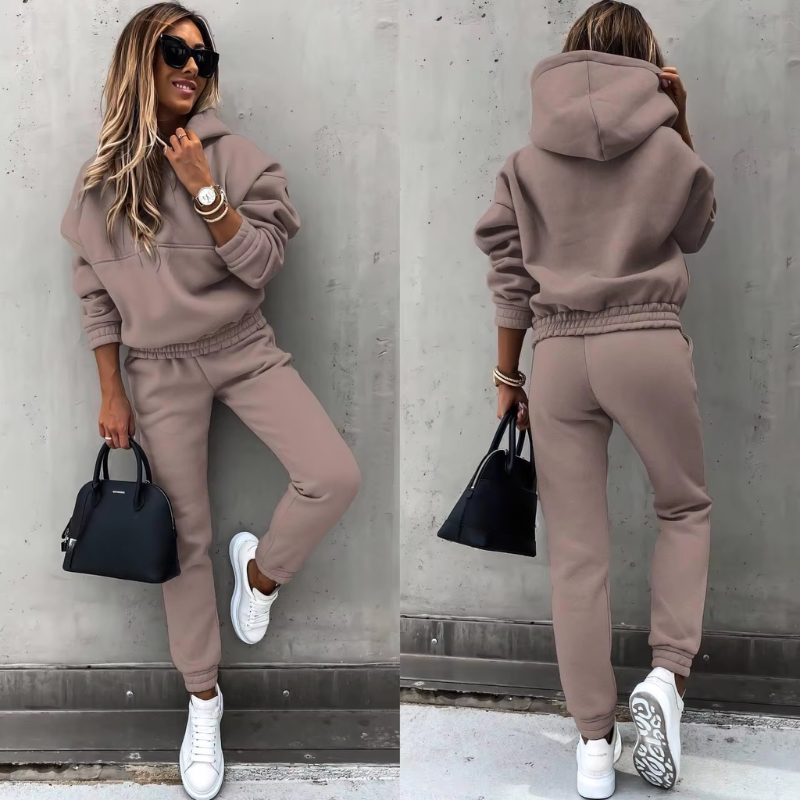 Sportowy Dres z Kapturem | Zimowy