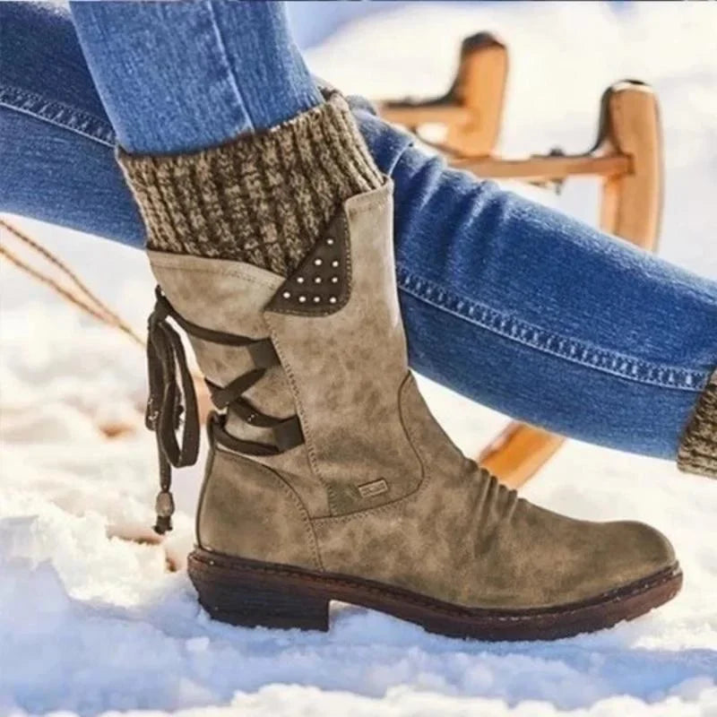 Przytulne Czarne Sznurowane Buty Zimowe – Stylowe Obuwie Na Zimę