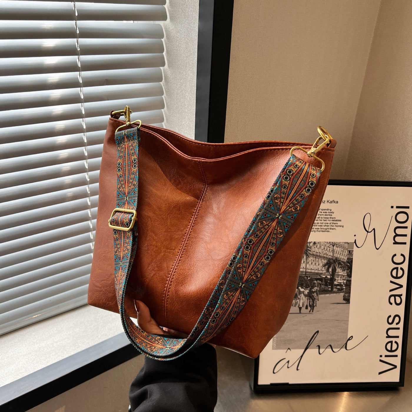 Torba Pojemna | Ponadczasowa Elegancja