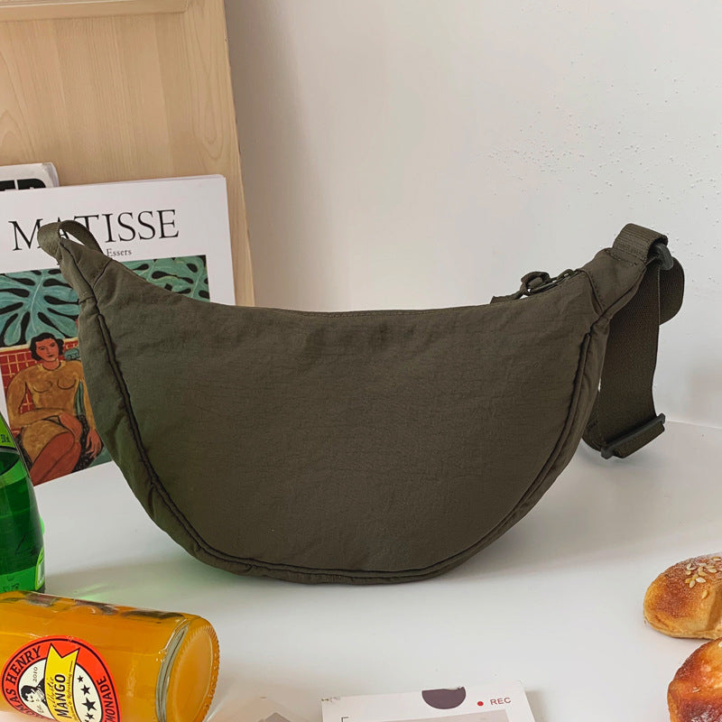 Modna Torba | Półksiężycowy Design