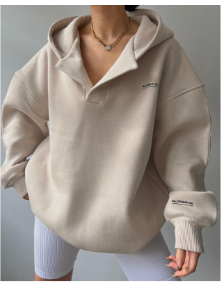 Luźna Bluza Oversize – Z Kapturem i Długim Rękawem