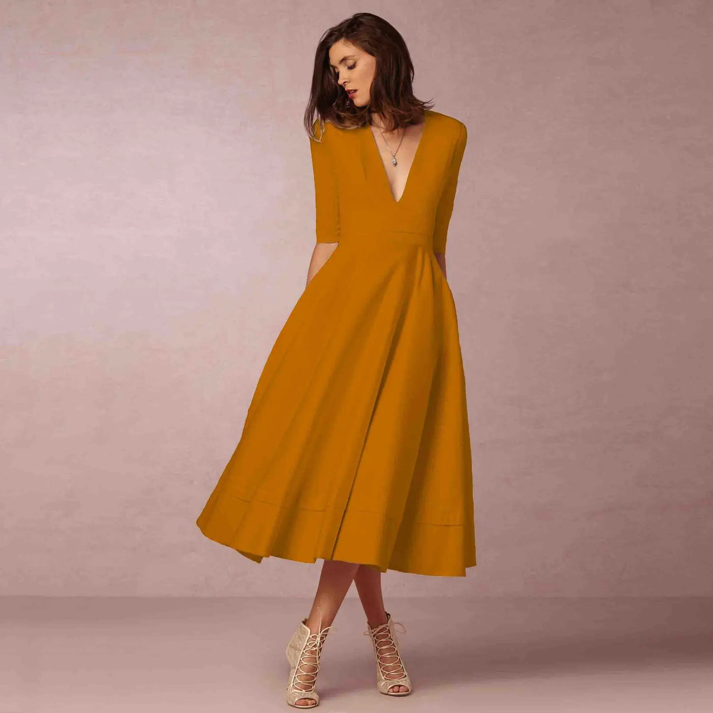 Elegancka Sukienka Maxi Z Modnym Krojem
