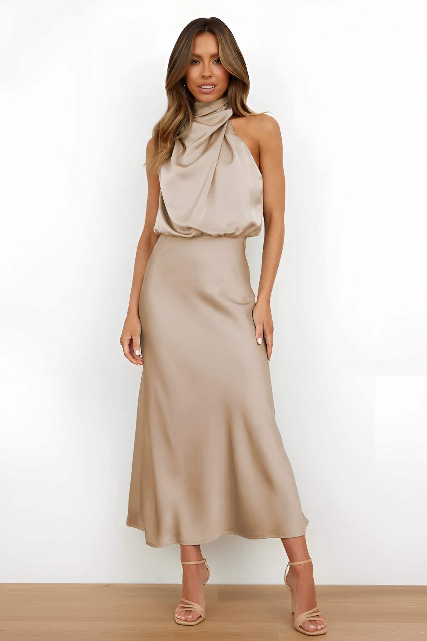 Damska Elegancka Sukienka Koktajlowa Z Satyny | Lśniący Look