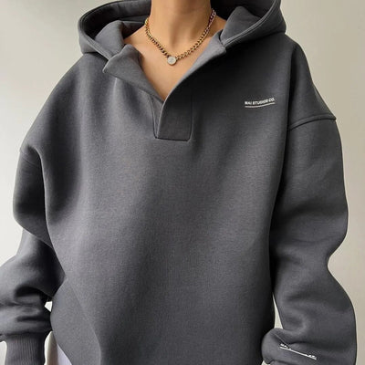 Luźna Bluza Oversize – Z Kapturem i Długim Rękawem
