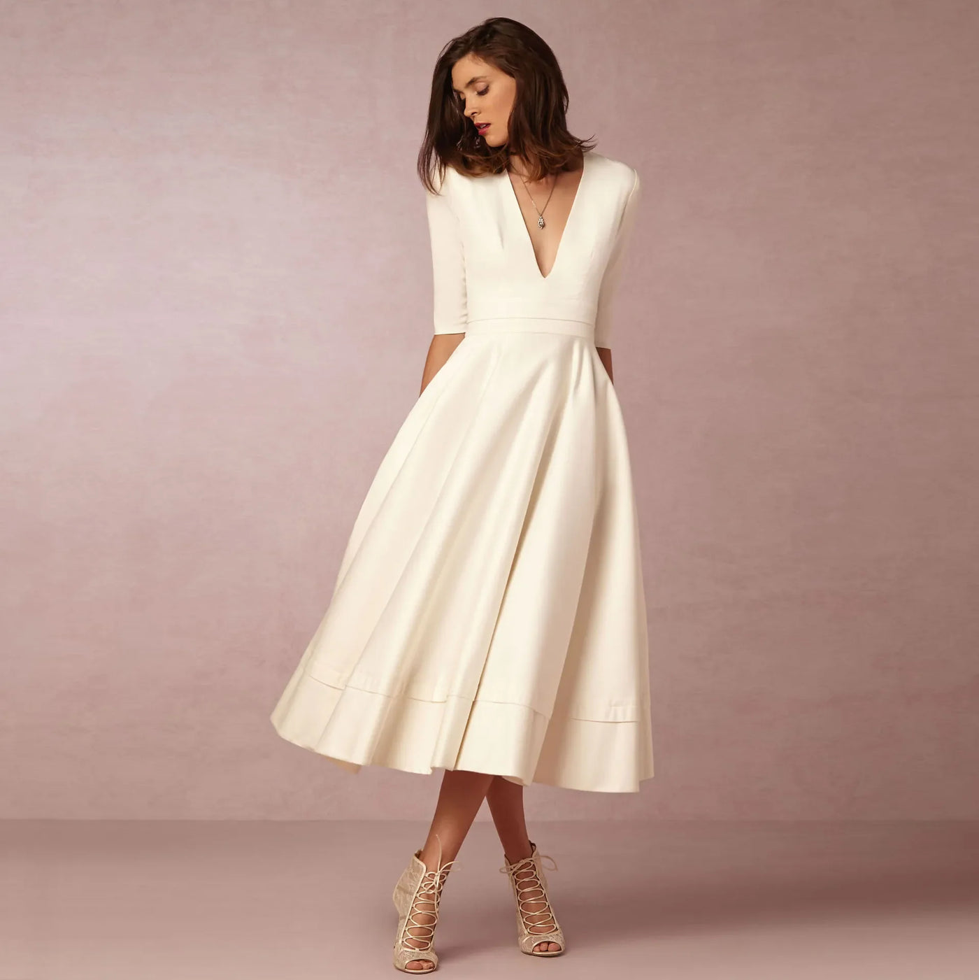 Elegancka Sukienka Maxi Z Modnym Krojem