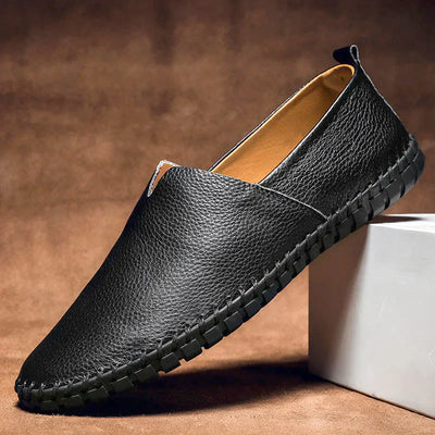 Loafersy z Klasycznym Wykończeniem – Tradycyjny Design