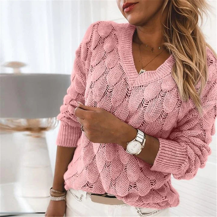 Modny Sweter Dzianinowy Z Dekoltem W Serek | Komfortowy