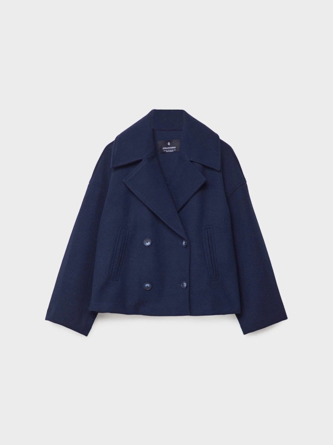 Modny Krótki Oversize Kardigan – Guziki