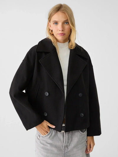 Modny Krótki Oversize Kardigan – Guziki